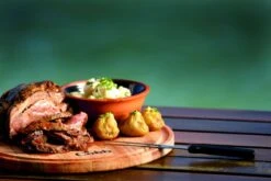 Cobb Pro Houtskoolbarbecue - Grijs -Bo-Camp Verkoopwinkel 1267 1900 250y8439