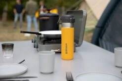 Stanley The Legendary Classic Thermosfles - 750 Ml - Mat Zwart -Bo-Camp Verkoopwinkel 1267 1900 stanley fles 3