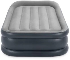 Intex Deluxe Pillow Rest Raised Luchtbed - Eenpersoons - Ingebouwde Elektrische Pomp 11 Intex Deluxe Pillow Rest Raised Luchtbed - Eenpersoons - Ingebouwde Elektrische Pomp -Bo-Camp Verkoopwinkel 1320 1900 64132 prd1 2017 300