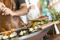 OFYR Island Corten 85 Teak Wood -Bo-Camp Verkoopwinkel 800 1200 ofyr locatie shoot2295