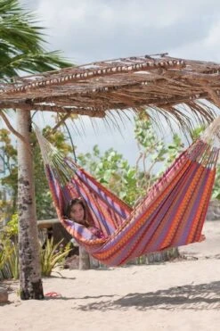 La Siesta Carolina 2 Persoons Hangmat - Flowers -Bo-Camp Verkoopwinkel 900 598 cah16 2 ambiance 203