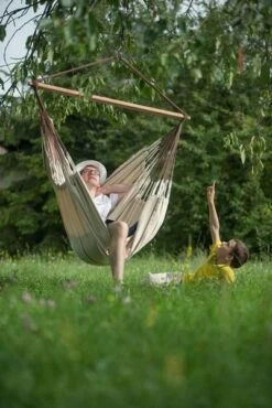 La Siesta Habana Hangstoel XL - Nougat 8 La Siesta Habana Hangstoel XL - Nougat -Bo-Camp Verkoopwinkel 900 601 hal21 1 ambiance 100