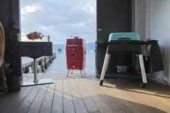 Everdure 4K Houtskool Barbecue Met Beschermhoes - Rood -Bo-Camp Verkoopwinkel 9312646030176 3